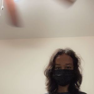 Meet your Posher, Lesly